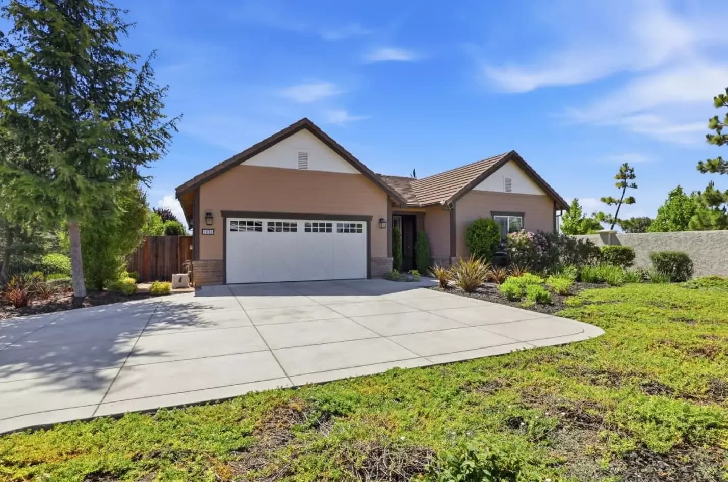 1330 Golden Eagle Drive